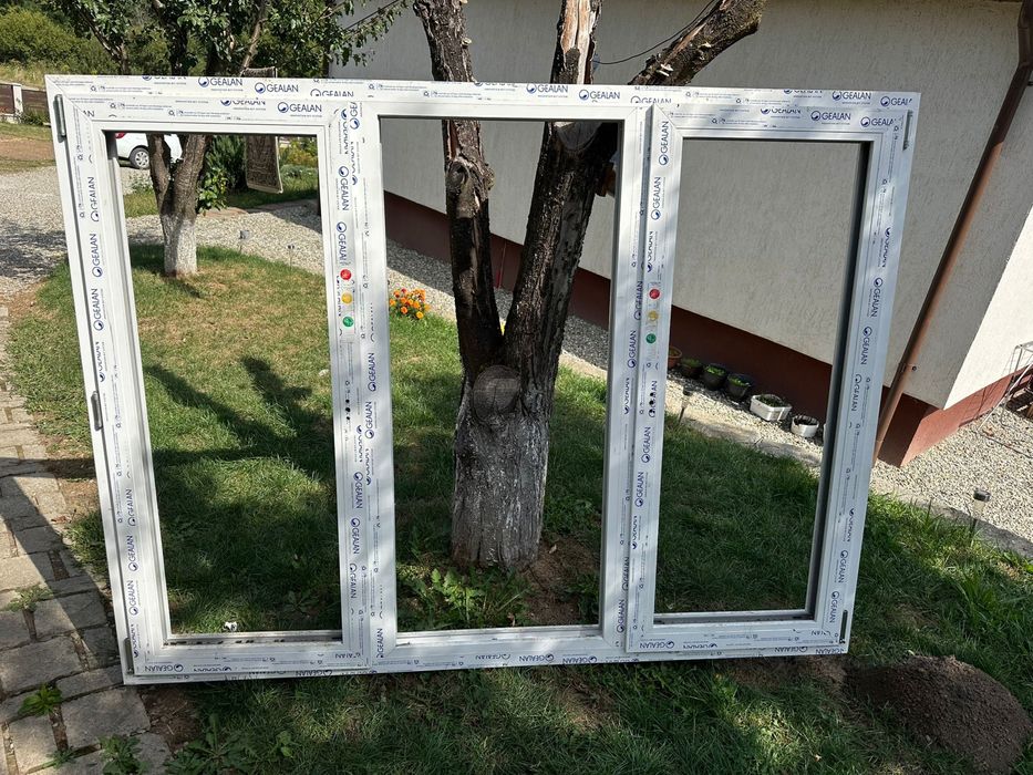 Geamuri / tâmplărie PVC nefolosite