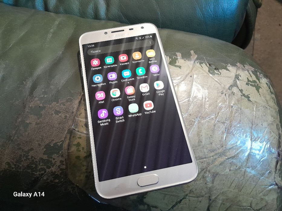 Samsung Galaxy J4  (2/16)