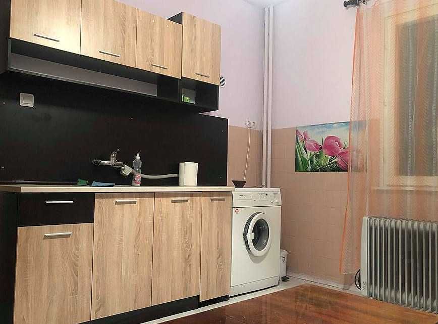 Дава се под наем Двустаен апартамент в Пловдив, Коматево - 60 кв.м за 275.4 € - Снимка #1