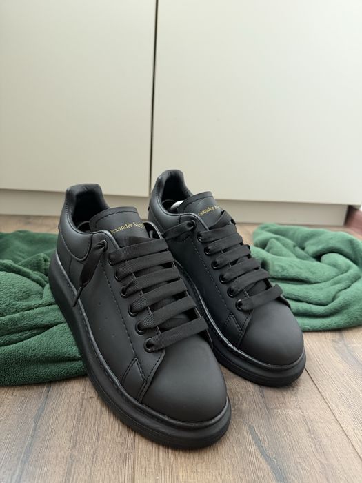 Adidasi Alexander MCQUEEN Nou COLECTIE NOUA 2026 Adidasi Baieti | Fete | Model UNISEX | Alexander Mcqueen NEGRU | Model Negru | Calitate Premium