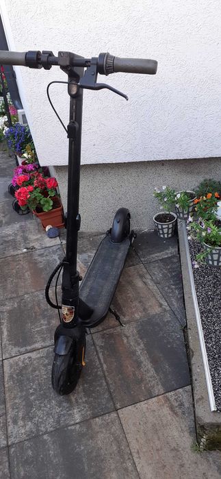 Trotineta NineBot  max G2 foarte puternica perf. functionala