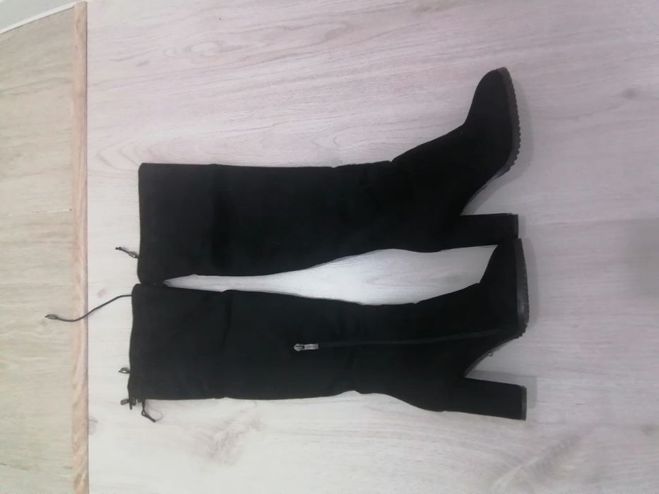 Продаются зимние ботфорты, сапоги высокие