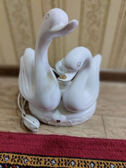 Светильник сатылады