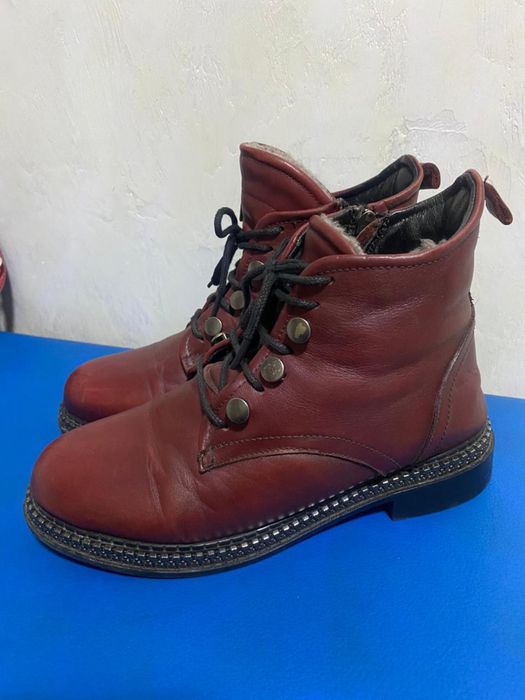 Женская обувь