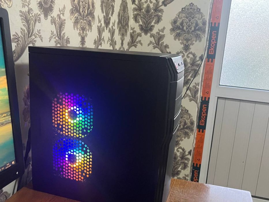 Компютер сотилади