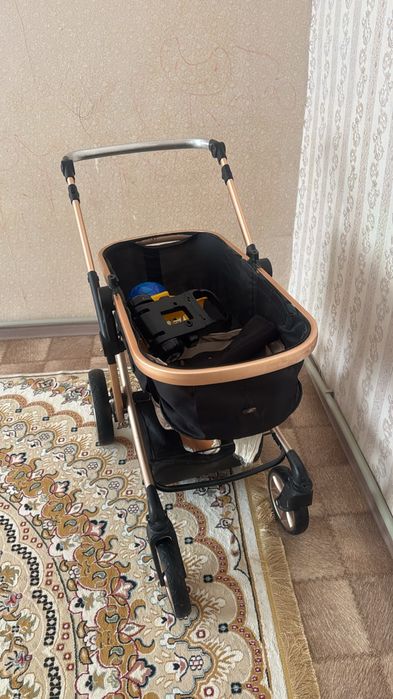 Продам коляску в хорошем состояний