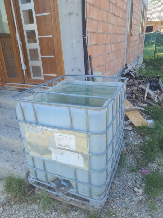 Bazin  cubic 1000l