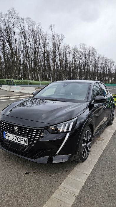 Vand Peugeot 208 GT Line automat