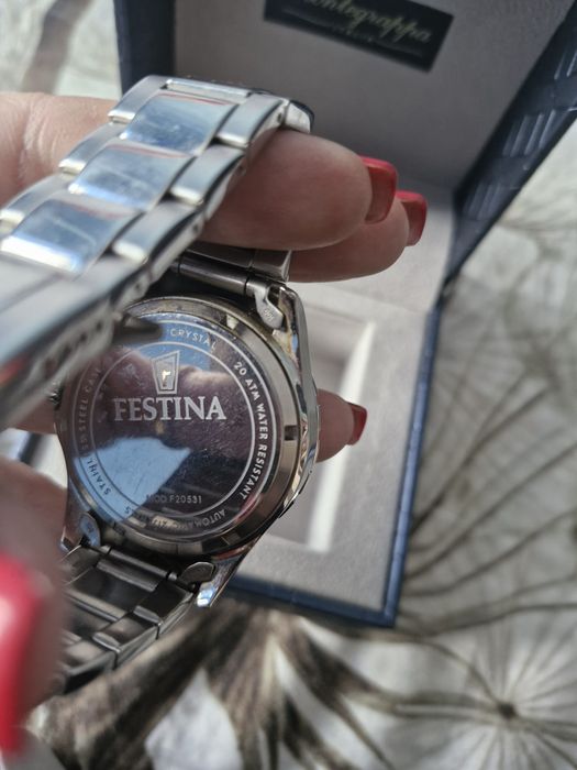 Ceas barbati Festina aproape nou