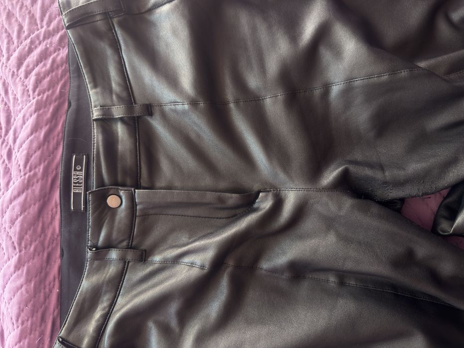 ALESSA Ask About Me - кожен клин М размер