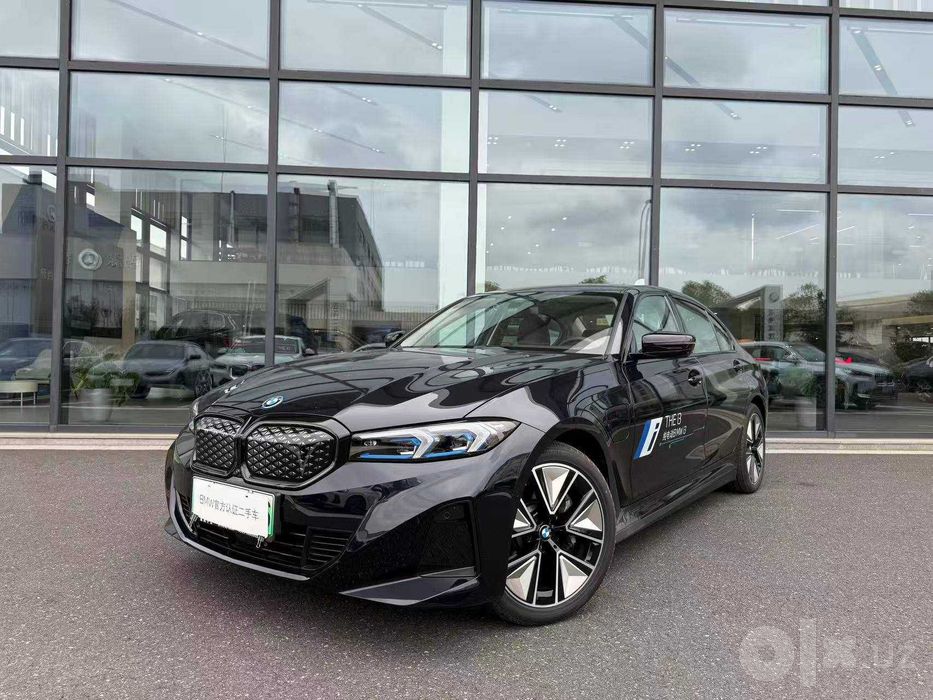 BMW i3 40L eDrive Night Sport