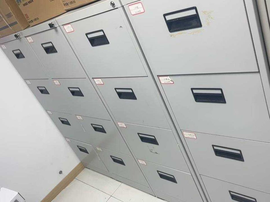 Шкаф с выдвижными ящиками | Ofis kartotekasi