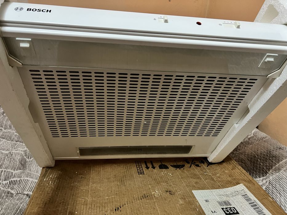 Вытяжка Bosh Новая!