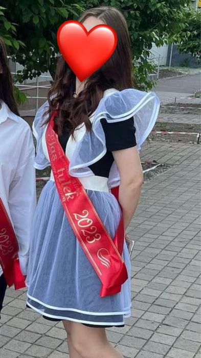 Продам школьные фартуки