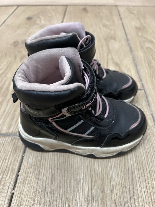 Обувь на девочку