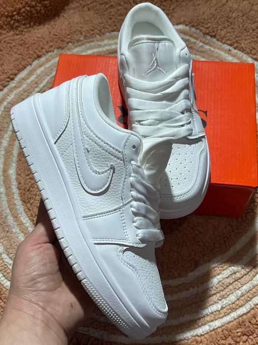 Adidași unisex Nike Jordan