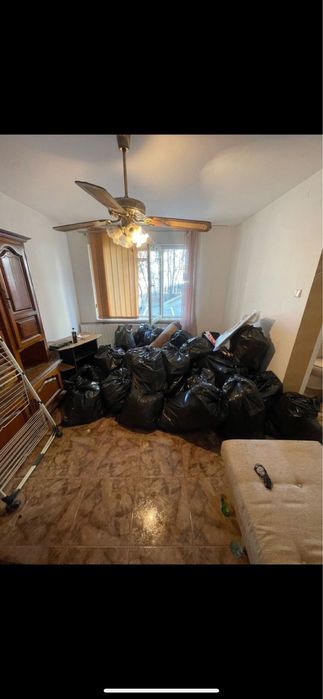 Debarasarii transport moloz gunoaie evacuam curti subsoale