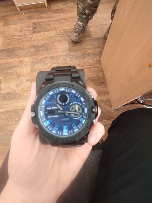 Часы Casio G-Shock GST-B400