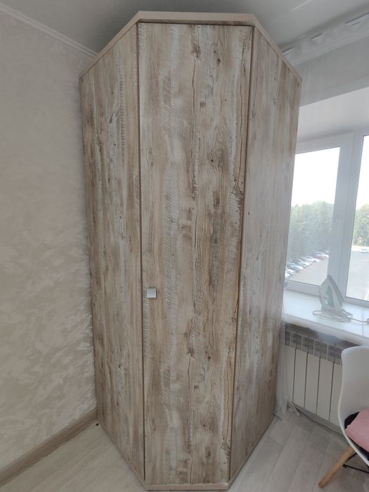 Продаётся шкаф..