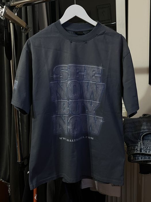 Vand tricou balenciaga See Now Buy Now