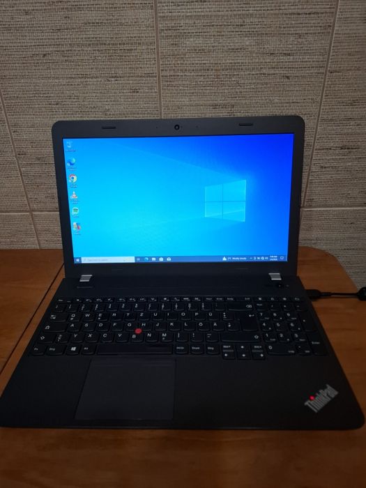 Vând laptop Lenovo Thinkpad