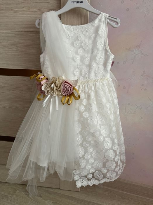 Нарядные Платья для девочки