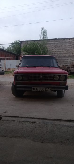 Baz 2106 sotiladi 1990 yili mator karobka most  zor