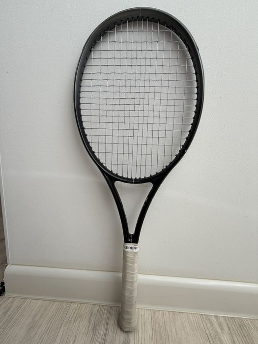 Теннисная ракетка Wilson RF