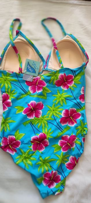 Нов Цял бански на цветя