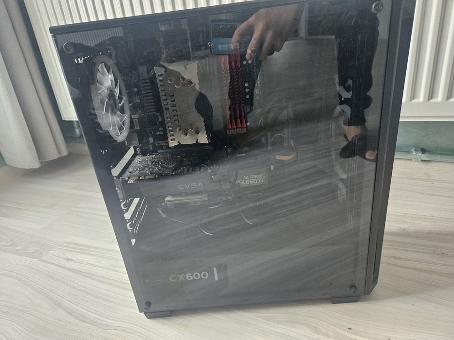 Vand unitate de gaiming low-mid