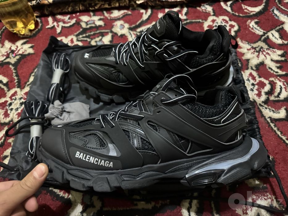 Balenciaga krasovka oyoq kiyim orginal