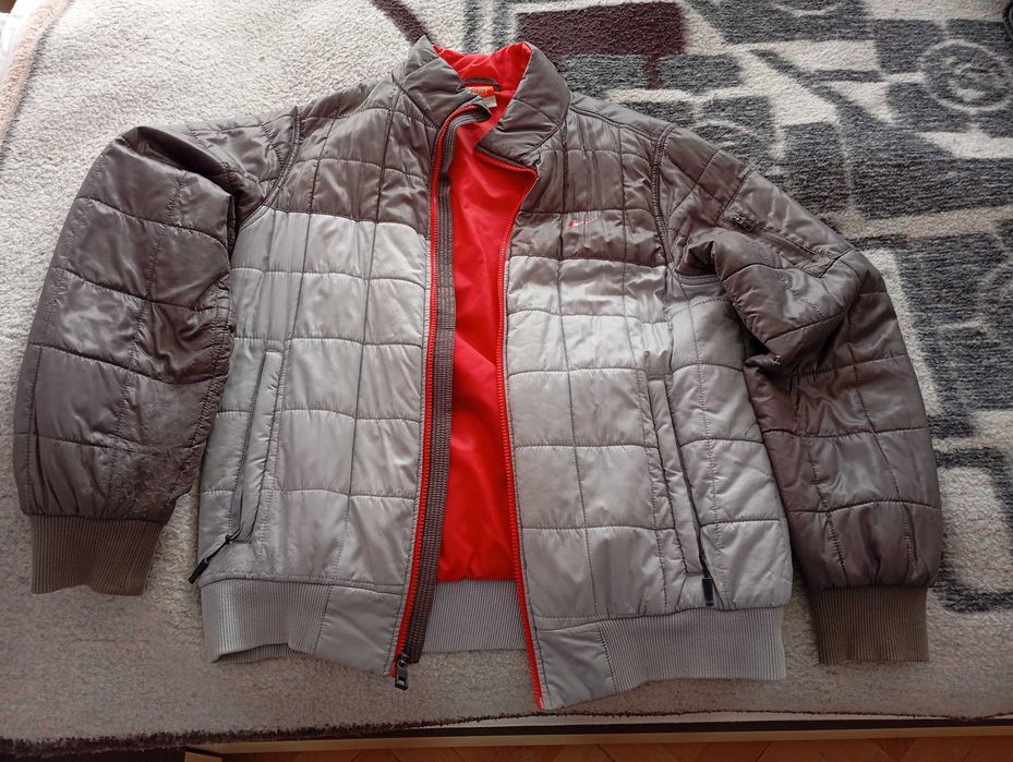 Оригинално яке Nike