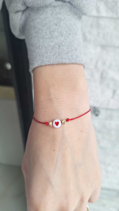 Гривна с златни топчета 14К