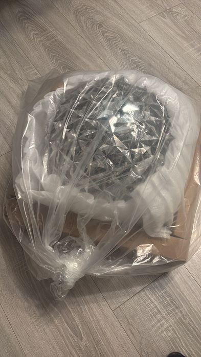 Lampă pendul Kartell Planet LED – transparentă!