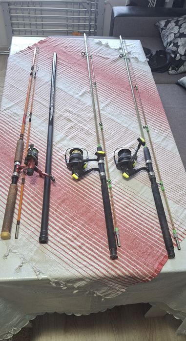 комплект въдици с макари