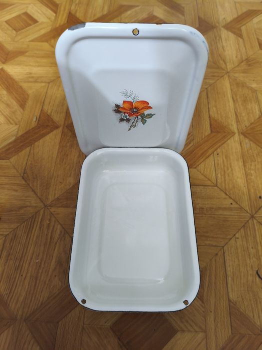 Продаю посуду новую