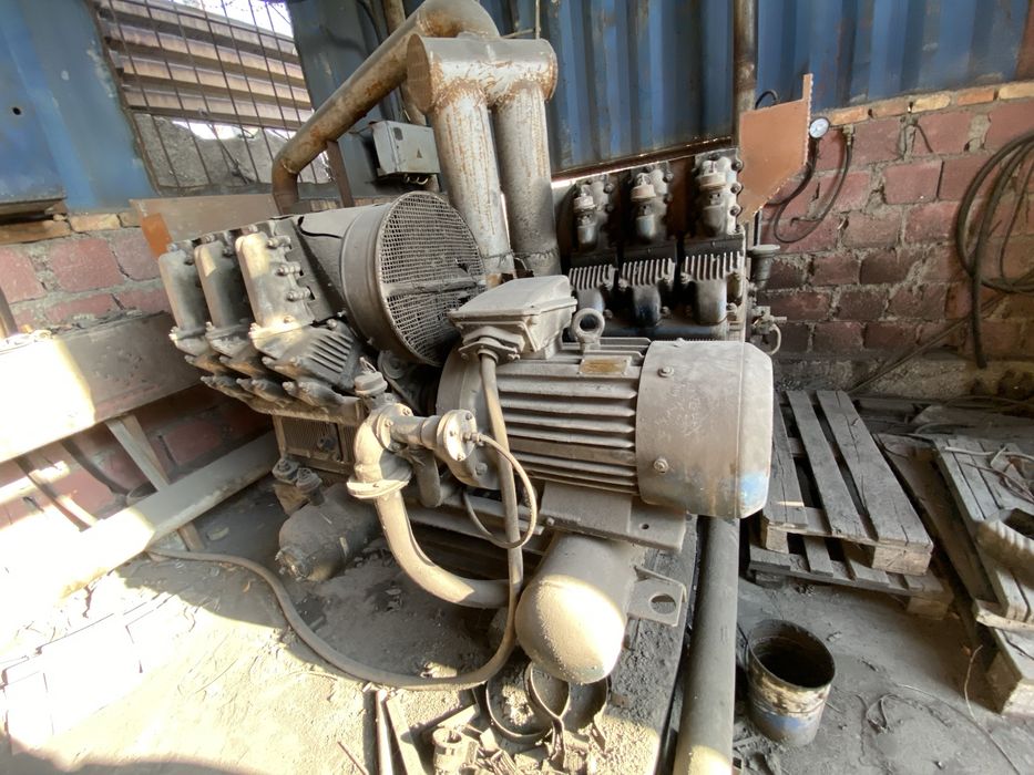 Воздушный компрессор