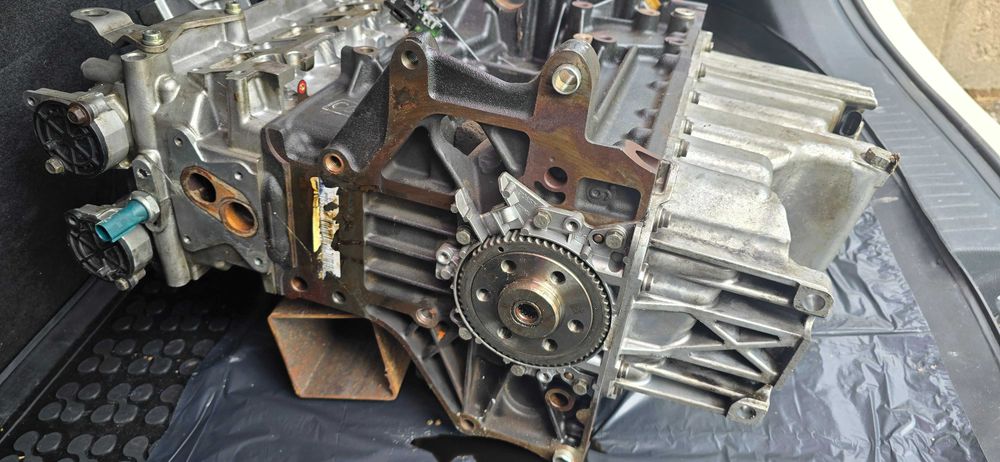 Двигател за части CDGA за VW Passat Caddy