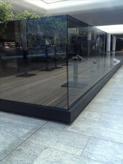 Balustrada de sticla