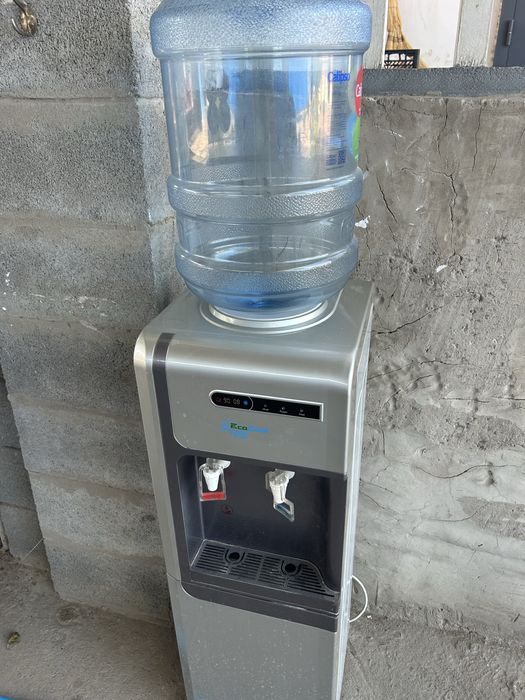 Диспенсер для воды