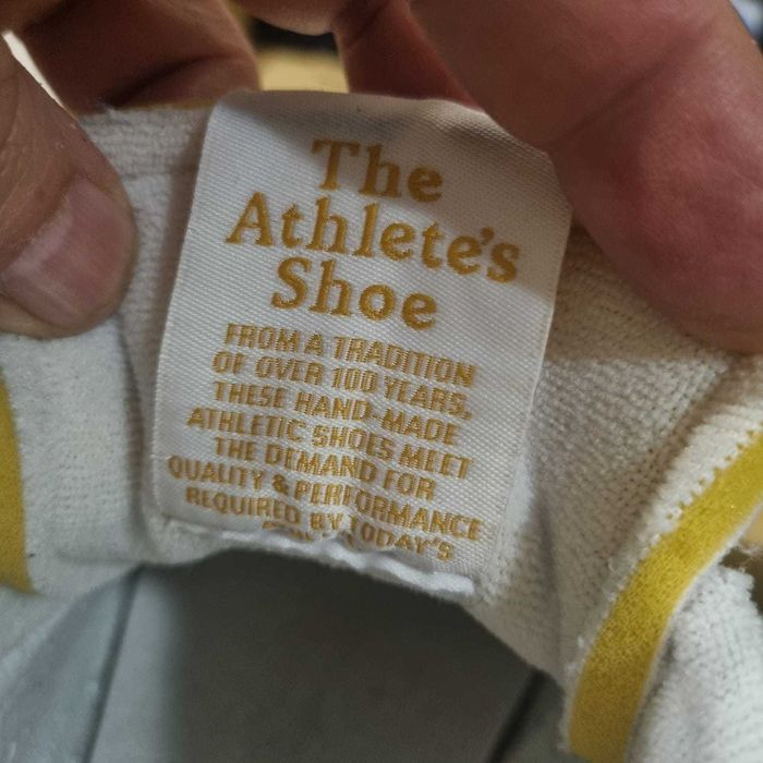 кроссовки мужские 44