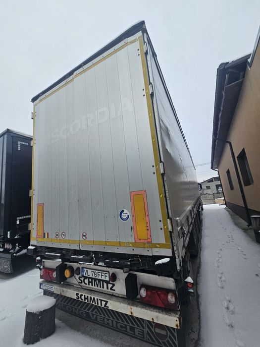 Vand 2 ansambluri MAN TGX 440 +  Schmitz si Scania R440 + Krone