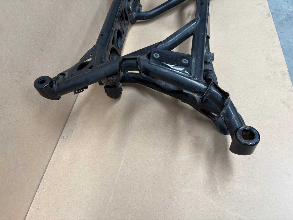 Заден мост БМВ М2 Ф87 М3 Ф80 М4 Ф82