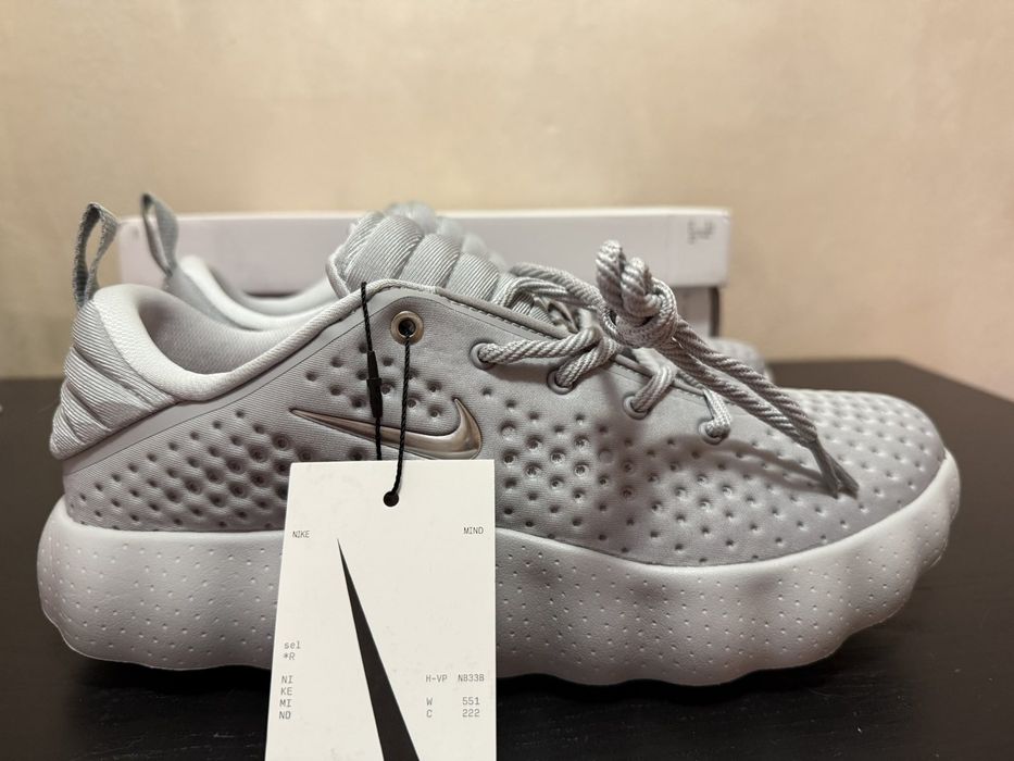 Nike Mind 002 нови