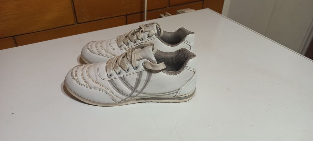 Дамски маратонки