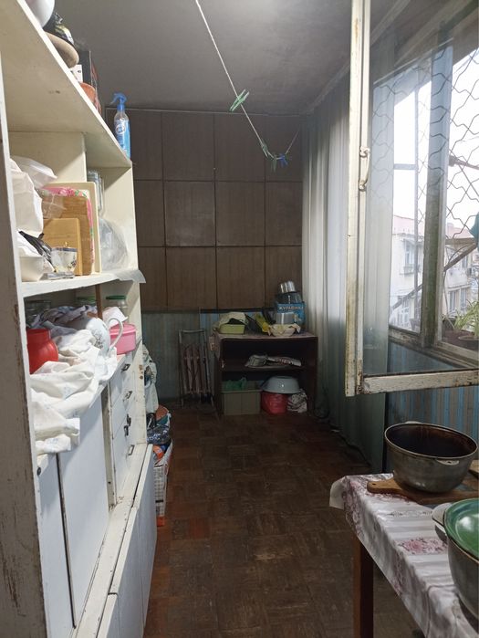 Продаётся квартира Сергели-2. 3/5/5  балкон 2*6.