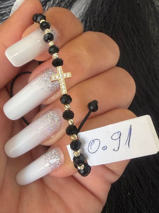 Bratari aur pretul difera in functie de gramaj