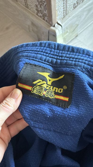 Продам кимано для дзюдо 9-10лет