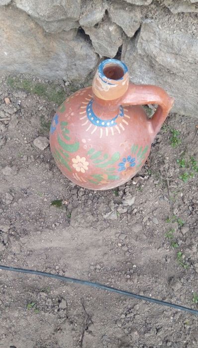 Битови предмети за декорация и ползване