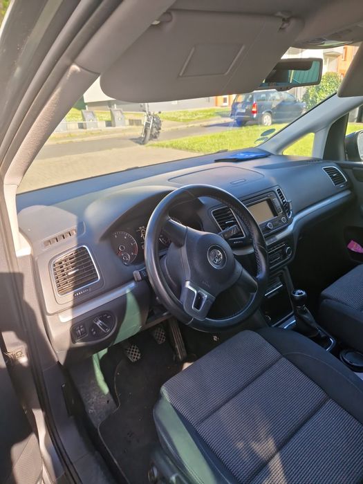 VOLKSWAGEN Sharan 2011 — imagine 2